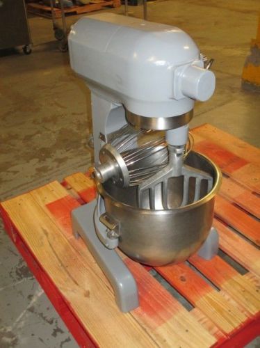 A200 HOBART 20 QT DOUGH MIXER  (HOOK WHIP PADDLE SS BOWL) (30 DAY WARRANTY