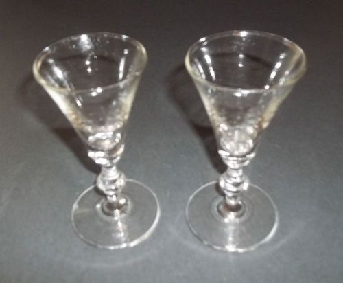 Set of 2, 5&#034; Beaded Stem, Wine/Sherry Glass, Desert Goblet,