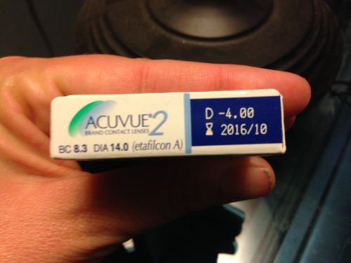 NIB - ACUVUE 2 Contact Lenses - Never Opened (-4.00)