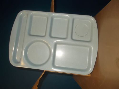 FOOD TRAY,6 COMPARTMENT for daycare or schools/25 each