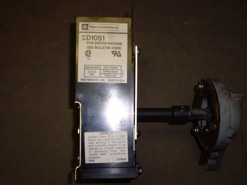 Telemecanique D10S1 Disconnect Switch 30A 600 VAC , (B3L)
