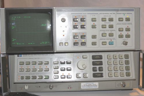 Hewlett Packard HP 8568B Spectrum Analyzer with Display &amp; Cables **READ DESC..**