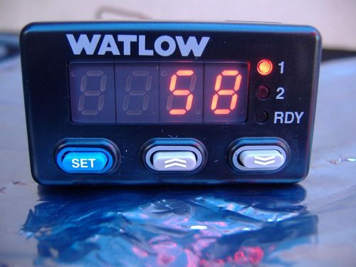 WATLOW 935A-1CD0-000R TEMPERATURE CONTROL AND SSR