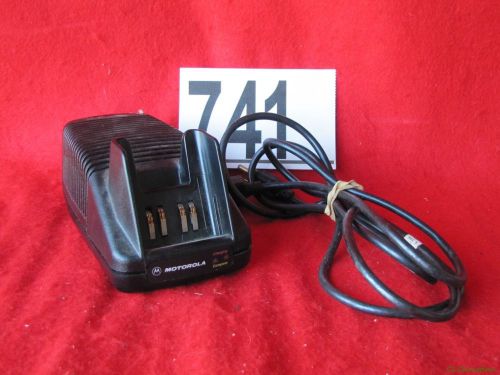 Motorola radio battery charger ~ ntn7209a ~ #741 for sale