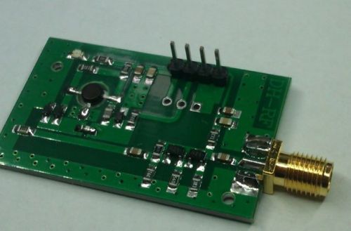 12v RF voltage controlled oscillator frequency source broadband VCO 515MHz~1150M