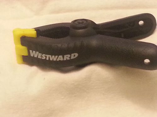 WESTWARD Spring Clamps (qty: 4), 1&#034;, No-Slip, High Tech Resin, 3KB95A