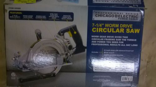 CHICAGO ELECTRIC Professional Series 7-1/4&#034; Worm Drive Circular Saw w/blade