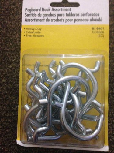 Pegboard Hook Assortment 15 piece CD8368 81-9401 fits 1/8 &amp; 1/4&#034; board Stanley