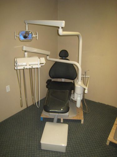 Adec Cascade 1040 Dental Chair 2141Side Delivery, Assist. Arm &amp; Light A-dec