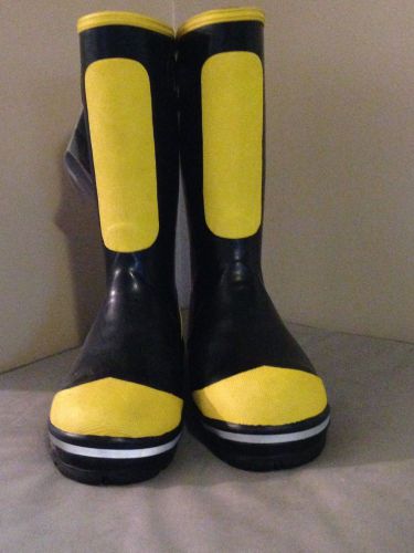 Fire-dex rubber fire boots, black and yellow, size  8 m for sale