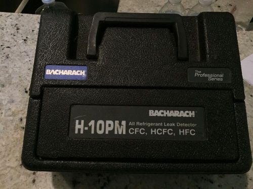 Bacharach H-10PM All Refrigerant Leak Detector CFC,HCFC, and HFC Professional