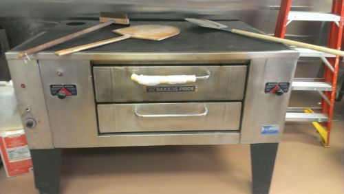Bakers pride single deck pizza oven d-125 for sale