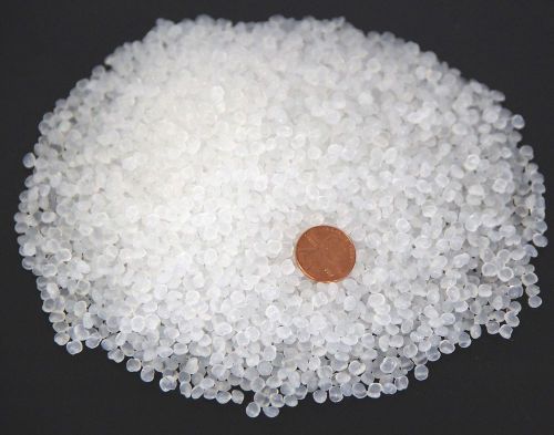 12 lb white Clear Plastic Round floating Poly Pellets 3-4 mm Bio Filter ETC