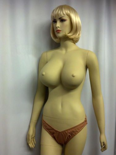 MANNEQUIN FEMALE 5&#039; 10&#034; TALL BUSTY 40&#034; WAIST 24&#034; HIPS 36&#034; $279