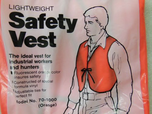 SAFETY VEST Lightweight for Industrial Workers &amp; Hunters - one size fits all