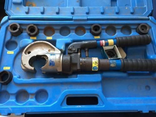 Hydraulic crimping tool cembre ht131 c for sale