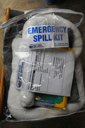 Emergency Spill kit for oil, gas, dieset, coolant, professional grade