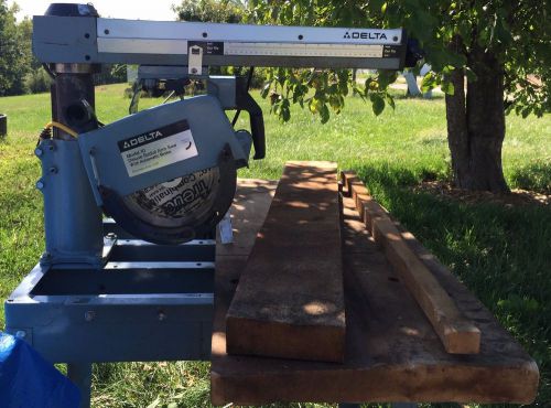 Delta Model 10 Deluxe Radial Arm Saw with Automatic Brake