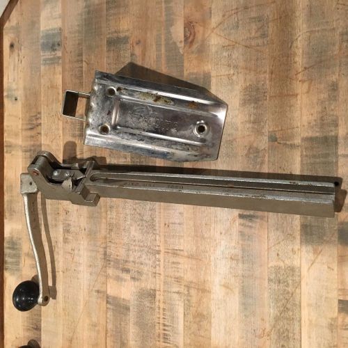 EDLUND CO SIZE 1 COMMERCIAL CAN OPENER