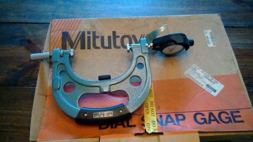 New unused Mitutoyo 4&#034; - 5&#034;&#034; dial snap gage with indicator