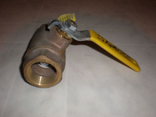 BRASS VALVE 1-1/4&#034; FEMALE