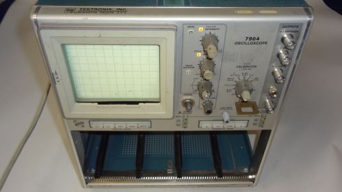 Tektronix 7904 Oscilloscope