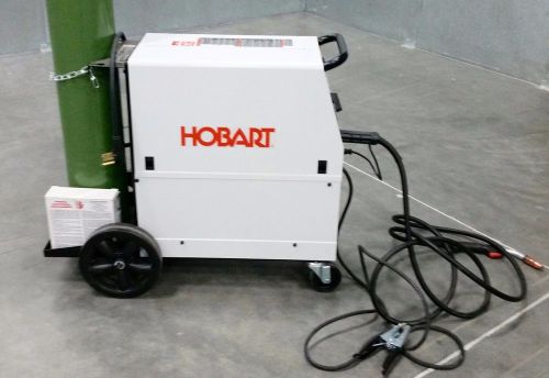 HOBART IRONMAN 230 MIG WELDER ***VERY NICE***