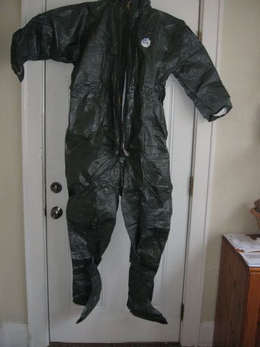 DuPont Tyvek® Pro Tech F Coveralls Chemical Suit Size L (Large)