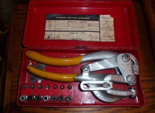 WHITNEY JENSEN # 5 JR METALWORKING PUNCH SET COMPLETE IN FITTED PLASTIC BOX