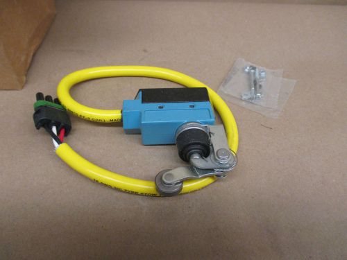 Heil limit switch with roller 108-4870  nos for sale