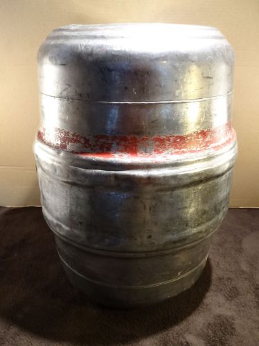 Pabst Brewing 15.5 Gallon Empty Beer Keg Hot Rat Rod Gas Tank Three Wheel Bike.