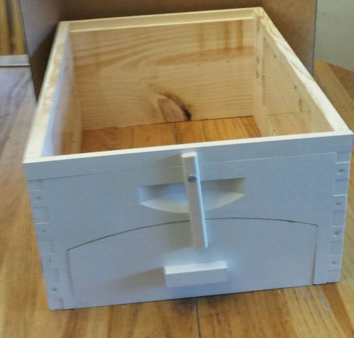 Auto flow ready beehive 10-frame langstroth box for sale