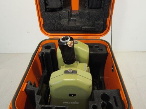 Leica Wild Model T3000 Theodolite Instrument with Carrying Case