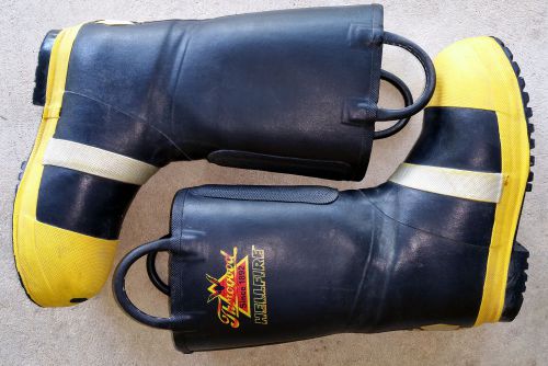 Thorogood hellfire fire boots size 10.5 medium for sale