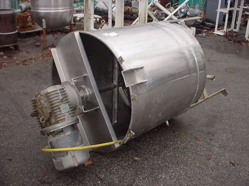 150 gallon SANITARY STAINLESS STEEL 1 Hp sweep agitated JACKETED TANK
