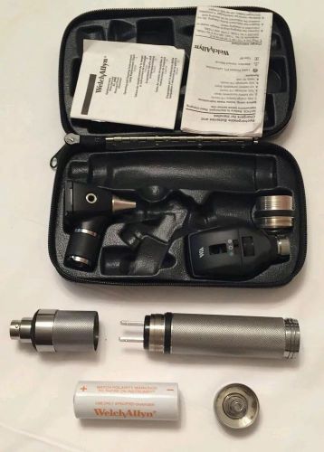 Welch Allyn 97200 Otoscope/Ophthalmoscope Set