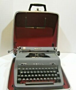 Royal Quiet De Luxe Typewriter - Gray Magic Tombstone Keys, Tweed Case - ANTIQUE