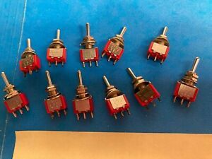 C &amp; K 7103 SPDT CENTER OFF TOGGLE SWITCHES, Lot of 11 switches