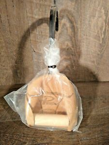 Perigo Hay 2-Hooks 11&#034; with D-Shaped Wood Comfort Grip Handle leather shield