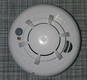 DSC WS4936 Wireless Photoelectric Smoke Detector
