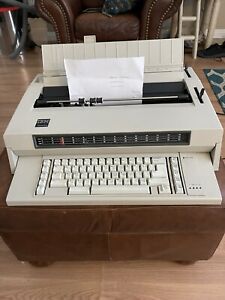 Vintage IBM Wheelwriter 3 III Electronic Electric Typewriter Type 674X