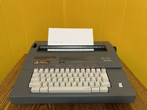Smith Corona Model SL 480 Vintage Word Processor/Electronic Typewriter - TESTED