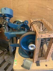 United Shoe Machinery Corp. Eyeletting Machine model B Eyelet Machine