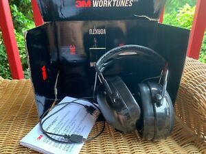 3M WorkTunes Wireless Hearing Protector With Bluetooth Technology