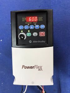 2HP Allen-Bradley PowerFlex 40  22B-D4P0N104 Tested MFG Date 2009 &amp; 2011