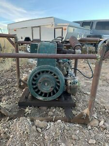 Vintage    Onan  generator    old     (  antique  ? )