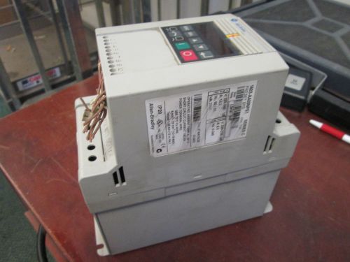 Allen-Bradley Speed Controller 160S-AA08NPS1 2HP In: 1Ph Out: 3Ph 200-230V 8A