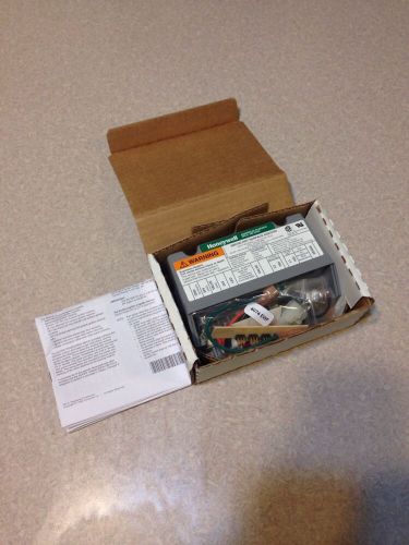 Honeywell s8910u 1000 universal hot surface ignition module *new in box* for sale