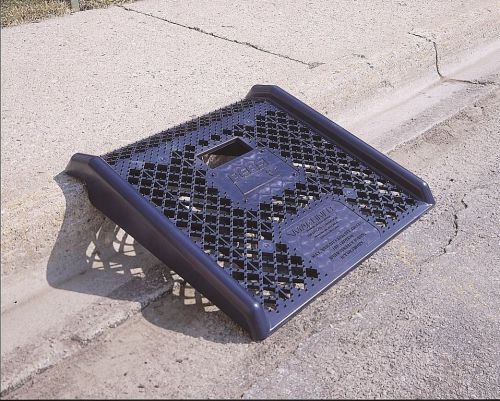 Magliner 27&#034; x 27&#034; curb ramp blue 600# cap for sale