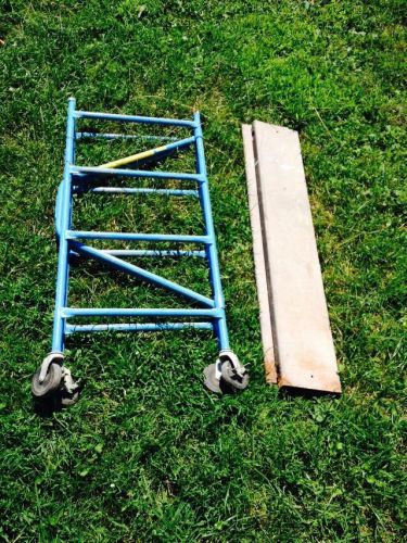 Perry Portable Scaffold Fold-Up 4 Feet High/long With Wheels Construction Paint